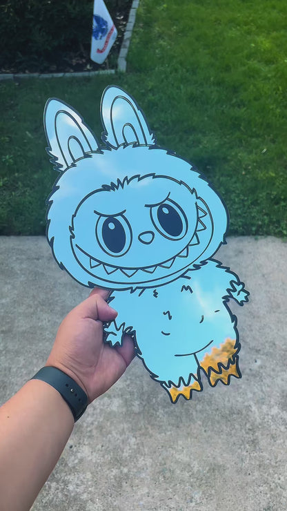 🪞 Full-Body Labubu Mirror